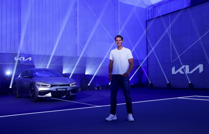 Rafael Nadal and new EV6_2_low.jpg